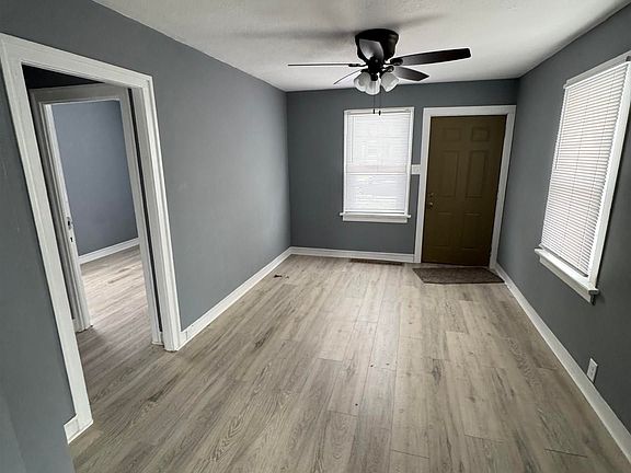 3rd image of 3921 Bowser Ave