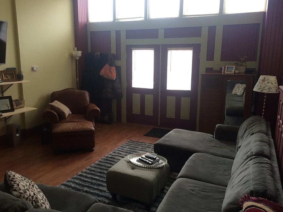 1st image of 617 N 4th St Unit 1