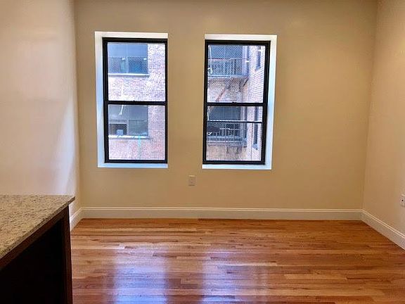 2nd image of 95 N Walnut St APT 302