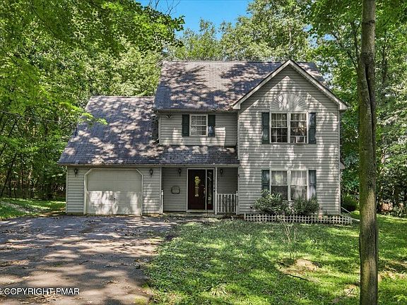2nd image of 122 Edgewood Ln
