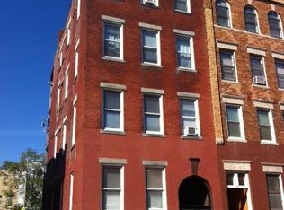 20 Chelsea St #3B, Boston, MA 02128