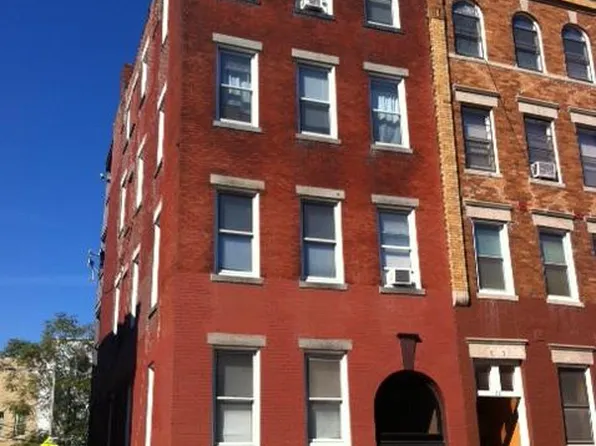 20 Chelsea St, Boston, MA