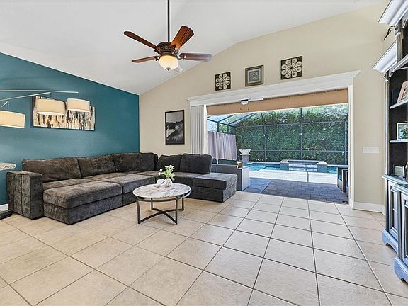 5th image of 135 Altesino Ct