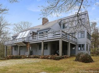 1 Big Rock Rd, Manchester, MA 01944