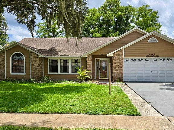 5th image of 1404 Royal Grove Ln