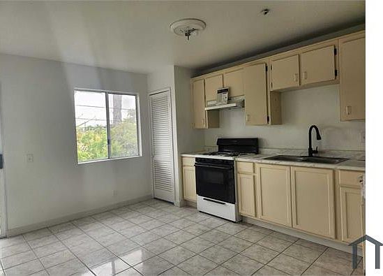 1st image of 5729 Priory St #C