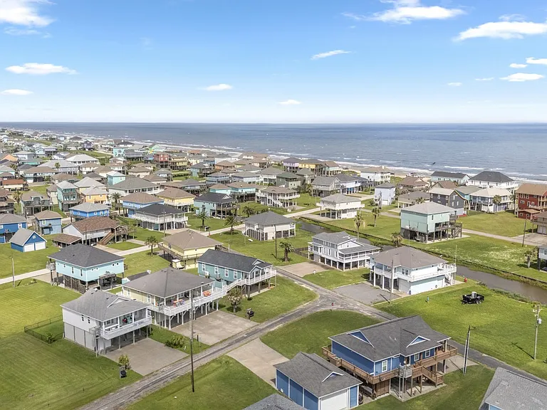 Neighborhood