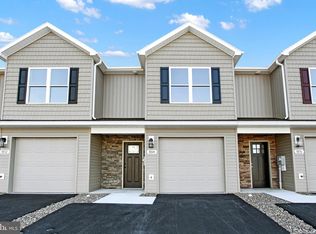 8844 Hillside Way, Waynesboro, PA 17268