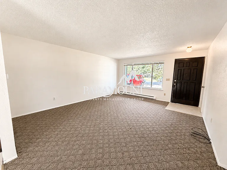 4298 SE Ness Ln — Photo 4