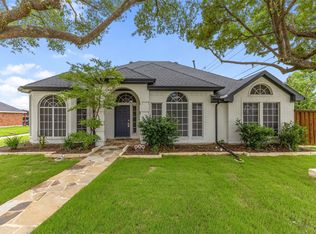 2236 Tanglewood St, Mesquite, TX 75181
