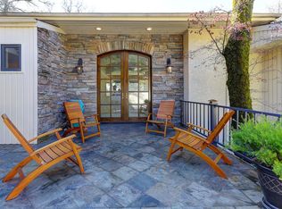 19050 Jayhawk Dr, Penn Valley, CA