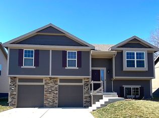 5036 N Wheeling Ave, Kansas City, MO 64119