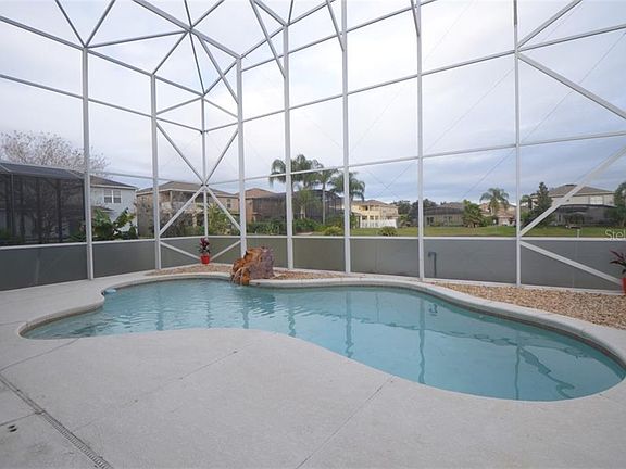 3rd image of 2506 Dover Glen Cir