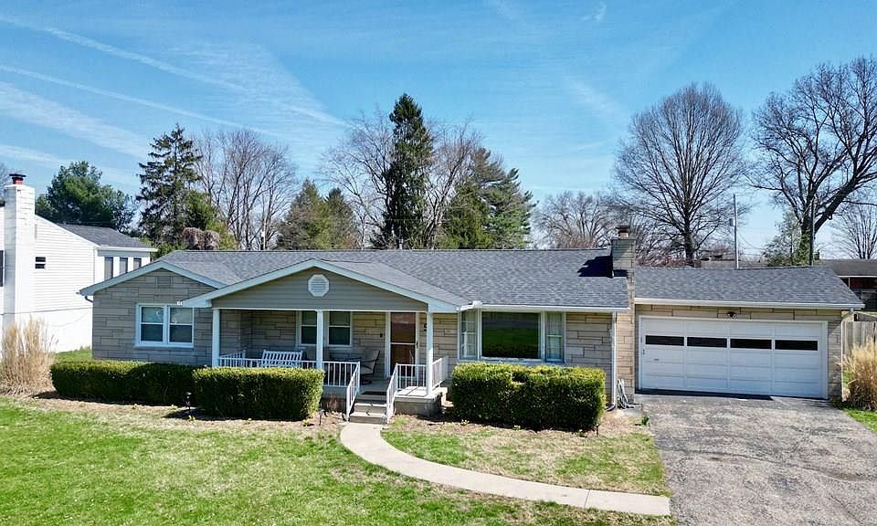 1st image of 5 Shawnee Dr