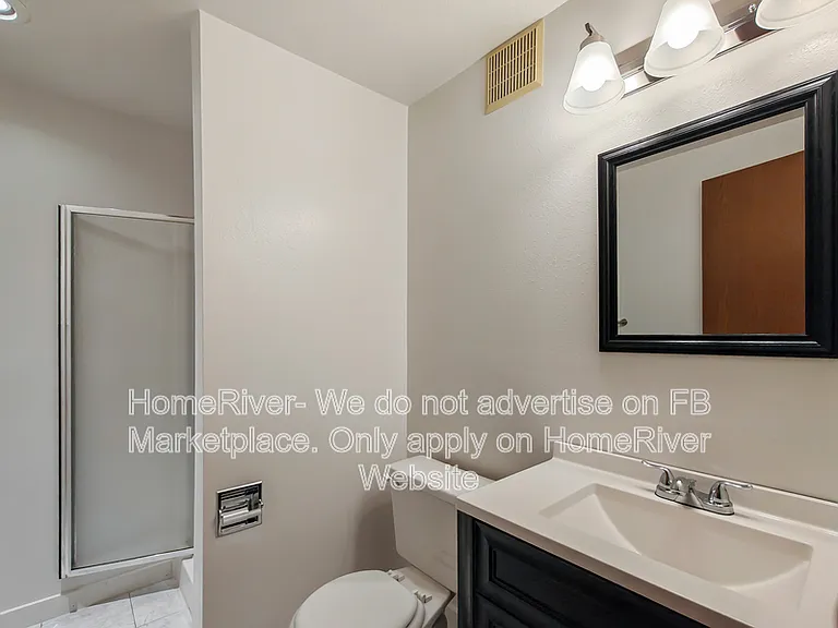 14611 E 13th Ave — Photo 11