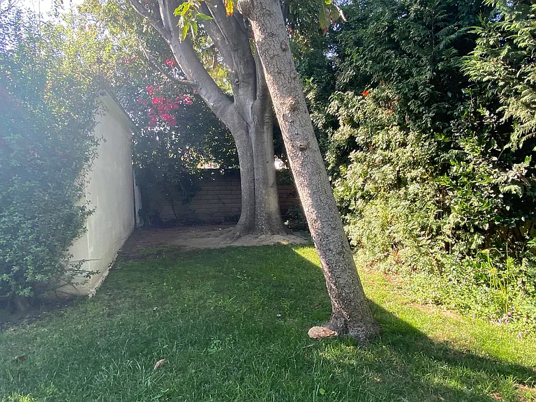 2710 Stoner Ave — Photo 32