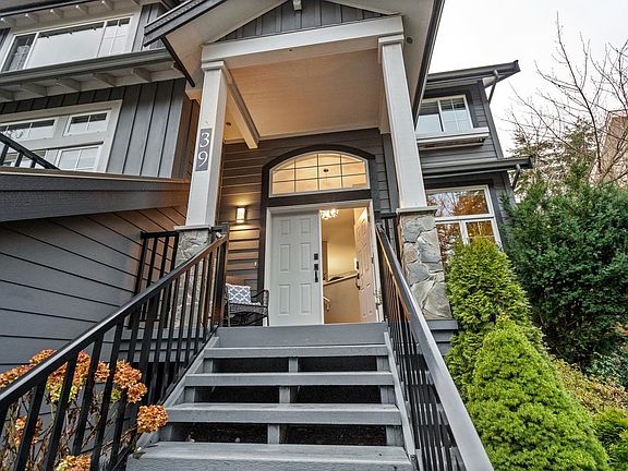 3rd image of 39 Ashwood Dr