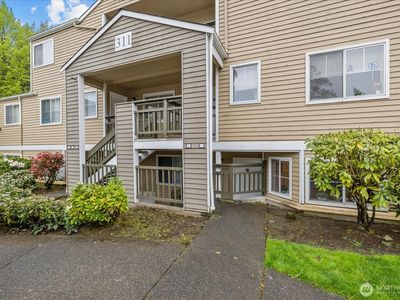 5300 Harbour Pointe Boulevard #311-D, Mukilteo, WA, 98275