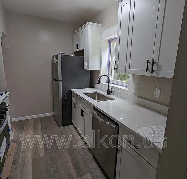 998 Clifton Rd — Photo 12