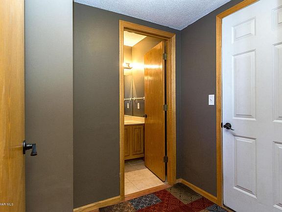 1/2 bath Main Floor