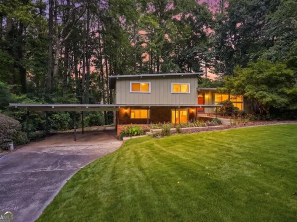 3522 Beachhill Dr, Atlanta, GA 30340