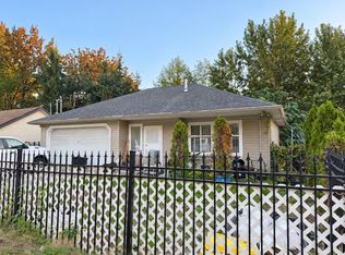 33972 Old Yale Rd, Abbotsford, BC V2S 2J9