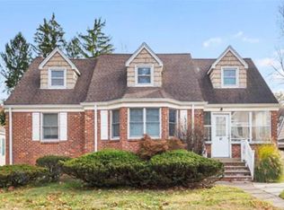 47-49 Fairview Ave #A, Closter, NJ 07624