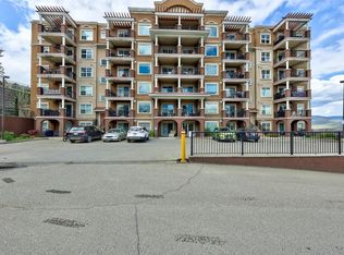 975 Victoria St #404, Kamloops, BC V2C 2C1