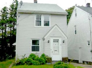 62 Harvard St, Hempstead, NY 11550