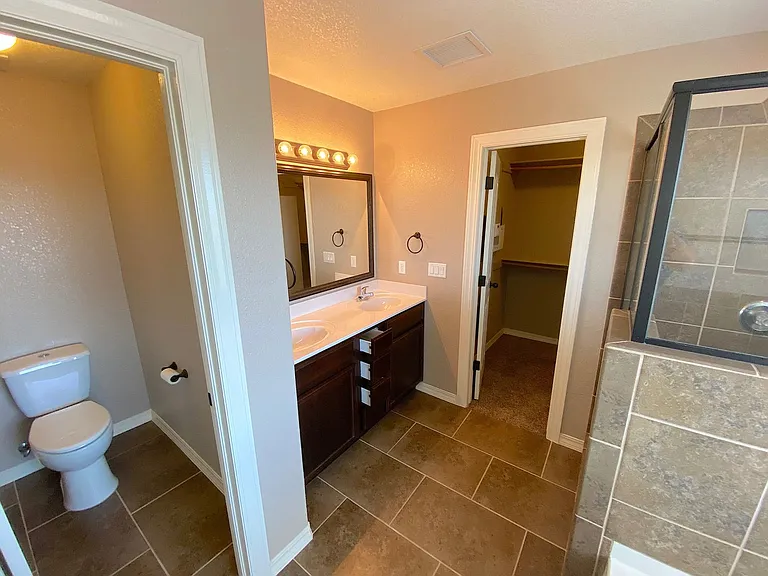 4933 Ruben Soto Dr — Photo 37