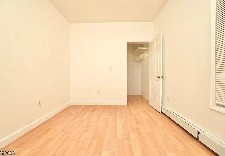 466 Cortlandt St #2 — Photo 13