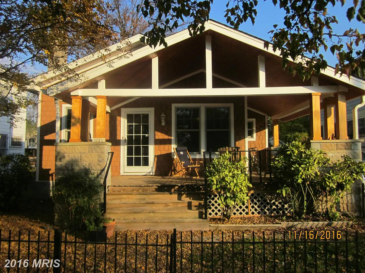1020 Jackson St NE photo 1