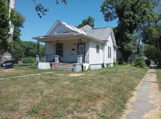 806 W King St, Decatur, IL 62522