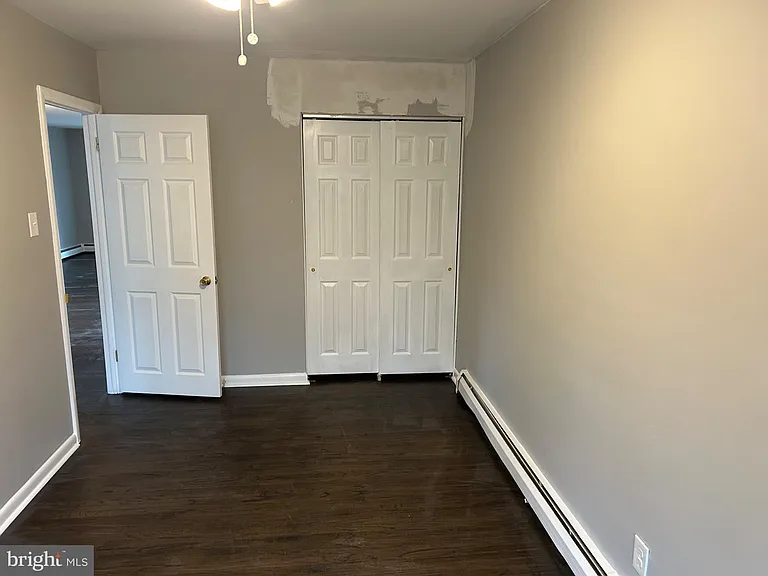 839 Garrett Ln — Photo 10