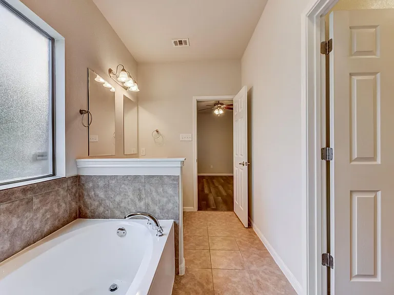 11400 W Parmer Ln #87 — Photo 25