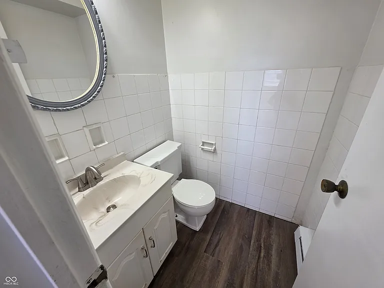 3809 Biscayne Rd — Photo 8
