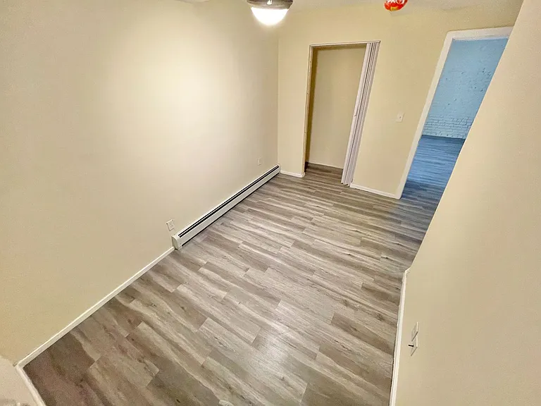 125 Hillside Ave — Photo 19