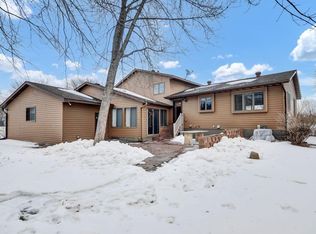 17473 Fairway Cir, Cold Spring, MN 56320