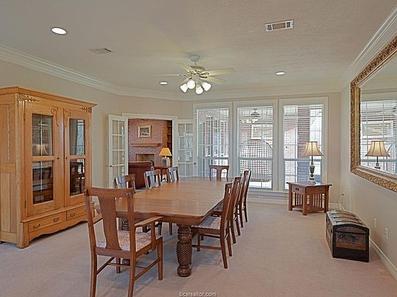 4th image of 9265 Brookwater Cir