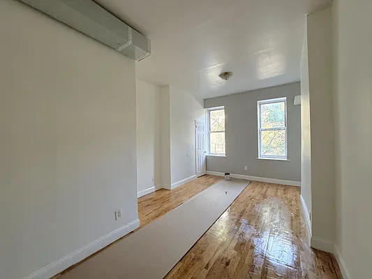 Rented by Corcoran | media 10