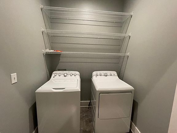 Full sized laundry in unit.