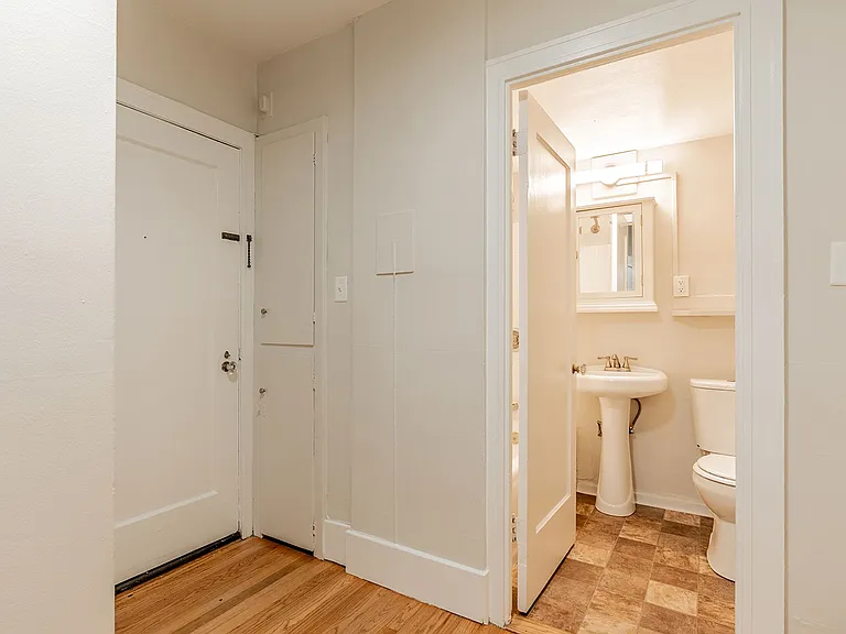 Stockbridge Apartment Homes — Photo 43