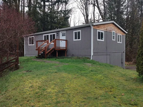 1240 Darrington St, Darrington, WA 98241