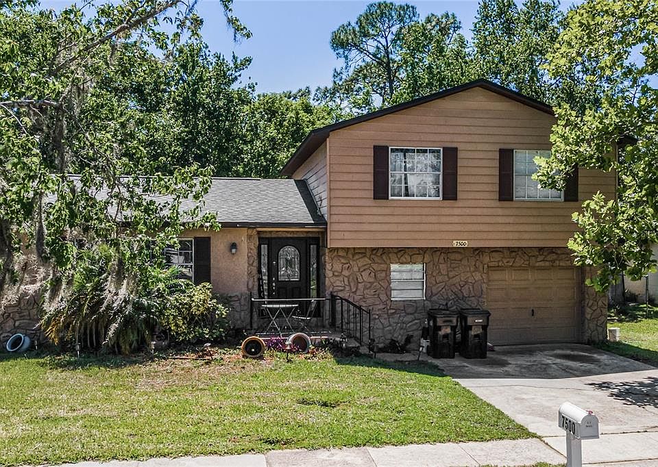 1st image of 7500 HIDDEN HOLLOW DRIVE