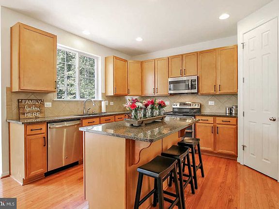 5th image of 1539 Swearingen Dr