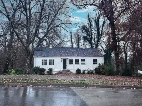 1009 E Dallas Rd, Chattanooga, TN 37405