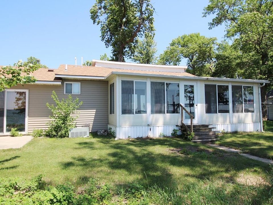 1st image of 24821 McClelland Dr