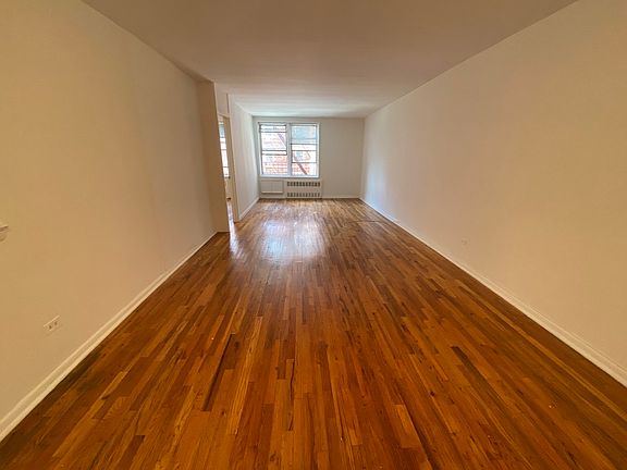 2nd image of 63-11 Queens Blvd #D226