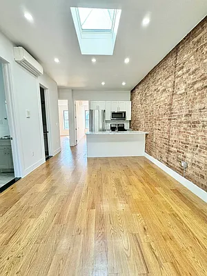 Rented by MADEHOME | media 6