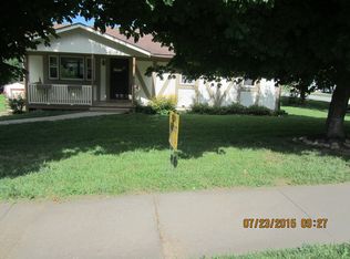 2700 S 16th St, Leavenworth, KS 66048
